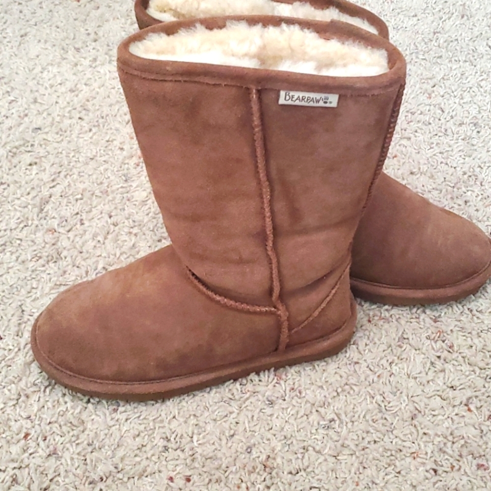 Bearpaw boots